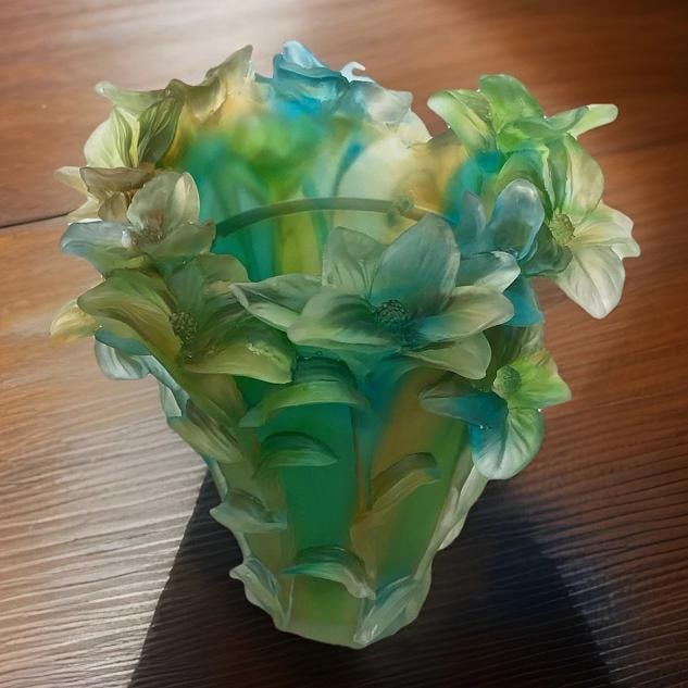 Iris Nancy Daum Style Crystal Vase Green Multi H8Ã¢â‚¬Â Unique  - 8