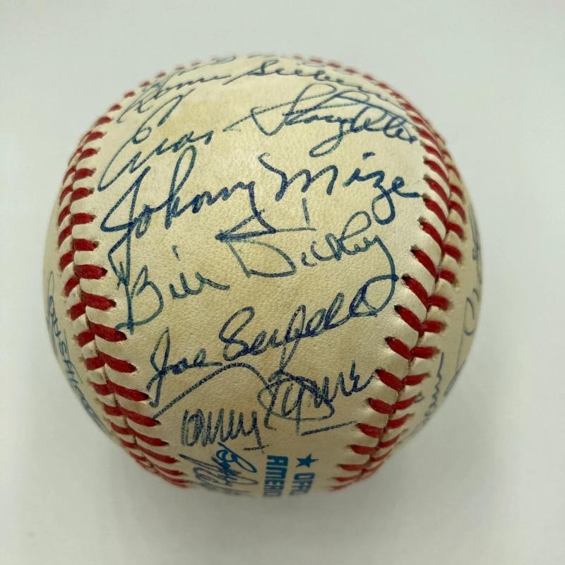 Mickey Mantle Joe Dimaggio New York Yankees Greats Signed Baseball 35 Sigs JSA - 10