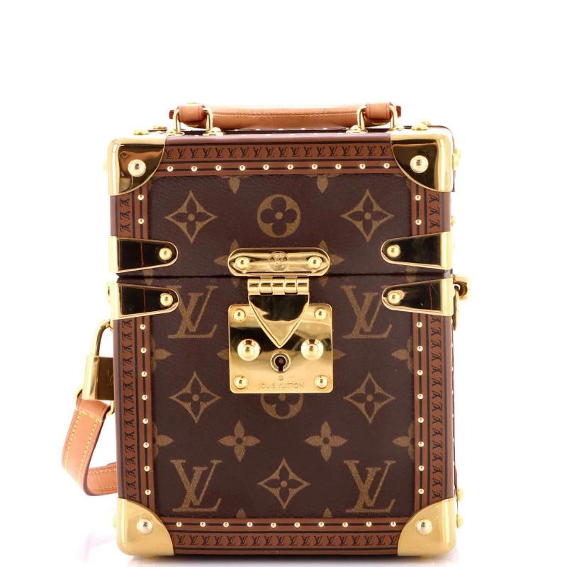 Louis Vuitton Camera Box Trunk Bag Monogram Canvas: Accessories: Lock, With Strap Measurements: Height 7.5", Width 6", Depth 4" . Condition: Pre-owned - Good,Brand: Louis Vuitton,Exterior Material: Canvas Coated,Style: Top Handle,Exterior Color: Brown,