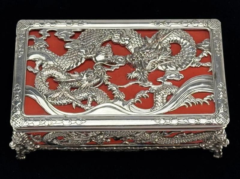Wonderful Japanese Silverplate Red Dragon Dresser Trinket Box c1946: Primary Material: Silverplate,Color: Red,Age: Post-1940,Original/Reproduction: Vintage Original,Region of Origin: Japan,Type: Box,Country of Origin: Japan Wonderful Japanese Silverplate Red Dragon Dre