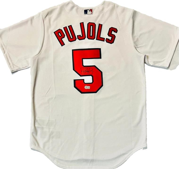 St. Louis Cardinals Albert Pujols Signed Home Nike Jersey Beckett BAS Witnessed: Player: Albert Pujols,Sport: Baseball-MLB,Autograph Authentication: Beckett,Original/Reprint: Original,Product: Jersey,Team: St. Louis Cardinals,Country of Origin: United States