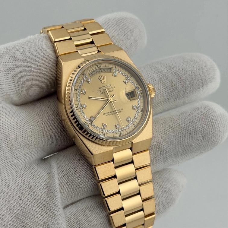 Rolex Day Date Oysterquartz 19018 Factory String Diamond Dial 18K Yellow Gold - 18