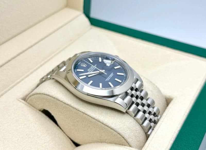 2024 Rolex Datejust 41 126300 41mm Blue Dial Stainless Steel Jubilee Box Papers - 4