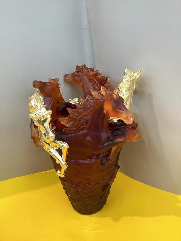 Nancy Daum Style Crystal Horse Vase Amber Gold Accent H9Ã¢â‚¬Â: - 7