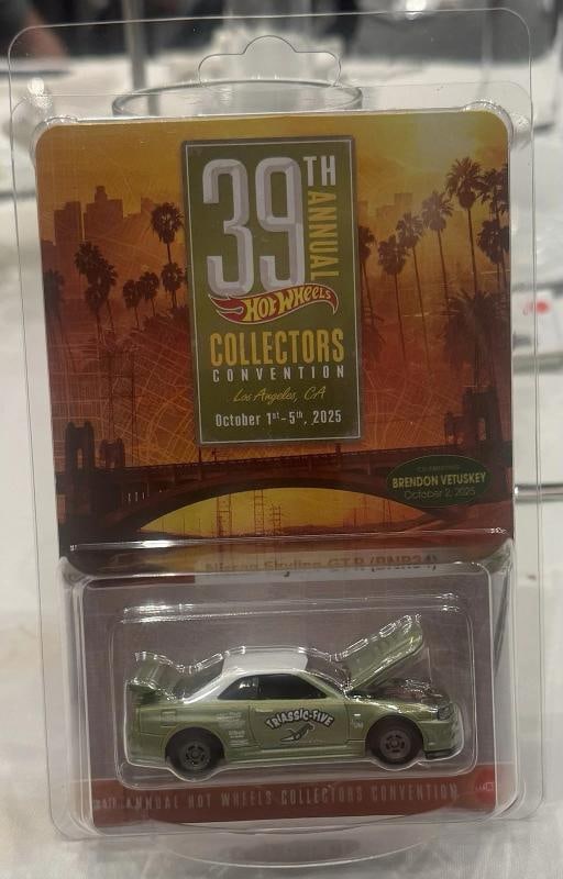 Dinner NISSAN SKYLINE GTR 2025 39th Hot Wheels Newsletter Convention W/ Sticker - 3