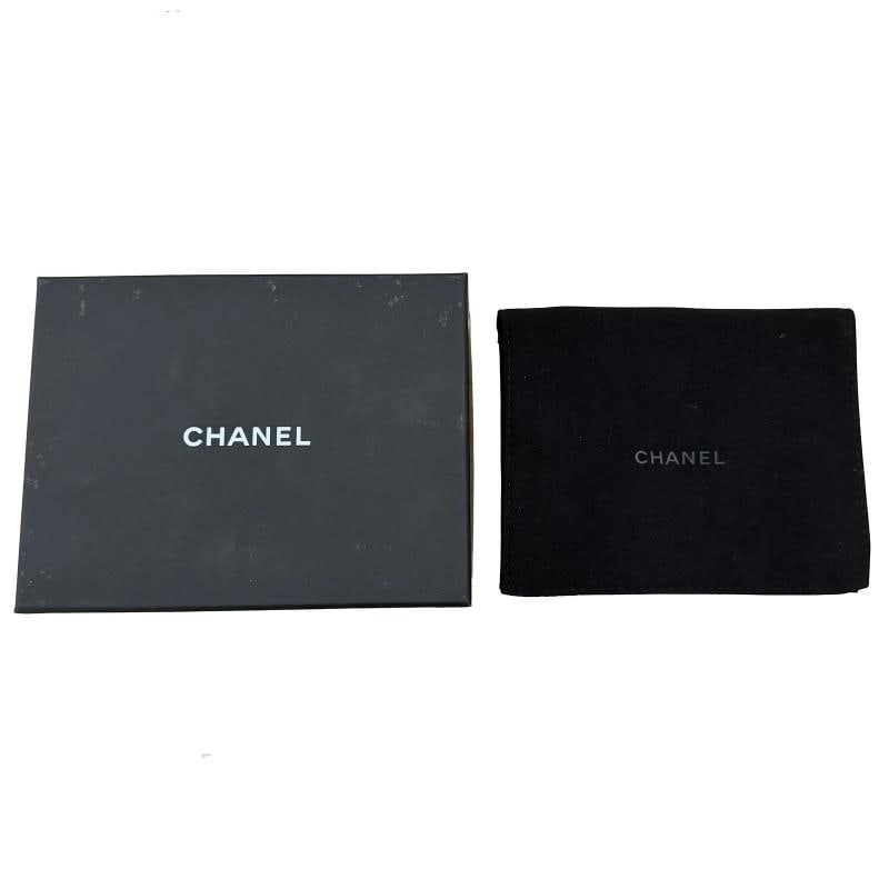 Chanel Gold-Plated 2022 Runway Flap Bag Necklace - 4