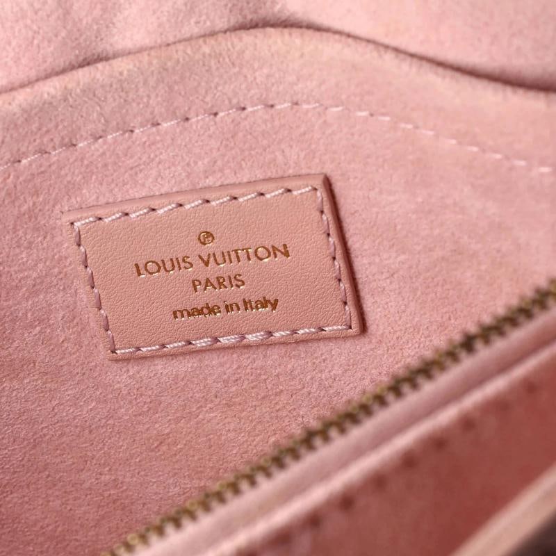 Louis Vuitton New Wave Chain Bag NM Quilted Leather MM - 7