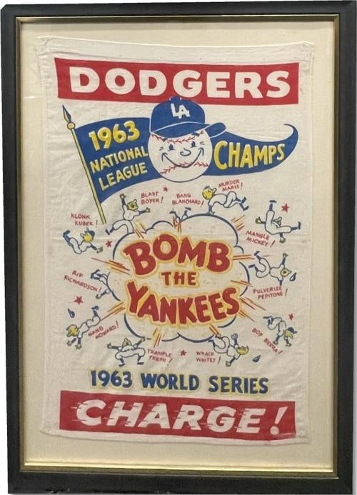 1963 World Series Championship Team Pennant/Banner Dodgers "Bomb The Yankees": Sport: Baseball-MLB,Player: Micky Mantle,Original/Reproduction: Original,Team: Los Angeles Dodgers,Autograph Authentication: Not Authenticated,Country of Origin: United States