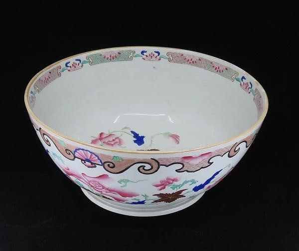 Gorgeous c1800-1850 Chinese Handpainted Floral Porcelain Centerpiece Punch Bowl - 2