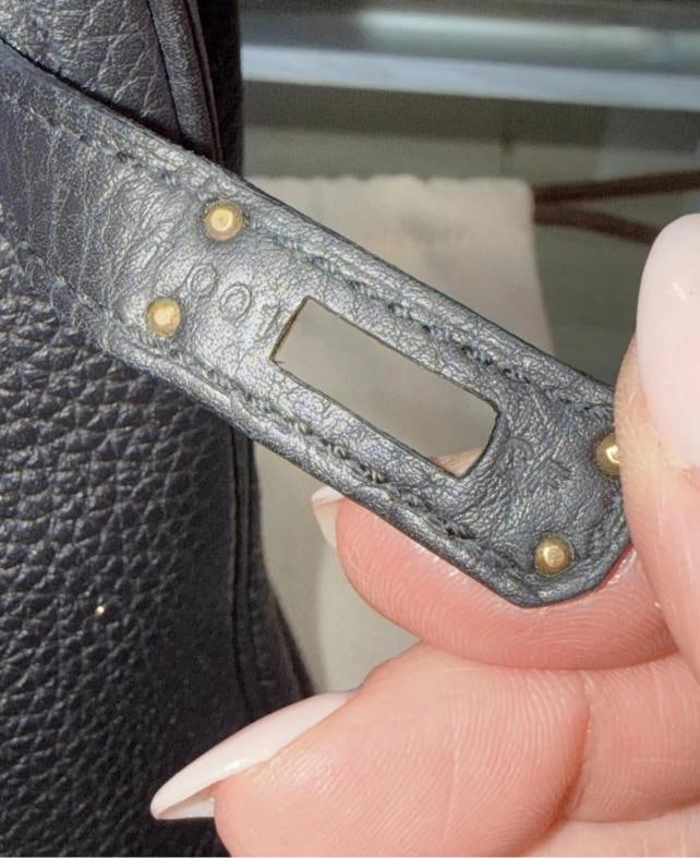 Hermes Birkin 25 Black Togo Leather with Gold Hardware (T Stamp, 2015) - 12