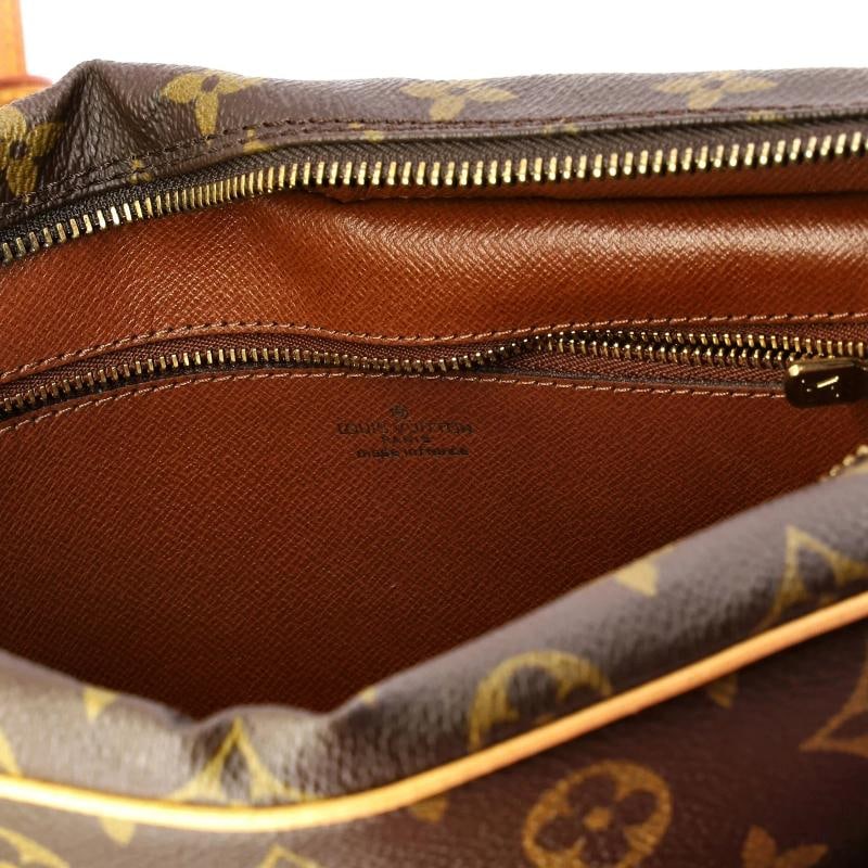 Louis Vuitton Trocadero Handbag Monogram Canvas 30 - 6