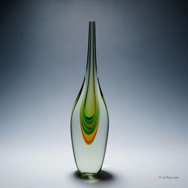 Alfredo Barbini Large Vetro Sommerso Vase Venice ca. 1960s: Condition: Used,Brand: ArtGlass,Type: Vase,Country of Origin: Italy A large and heavy glass vase manufactured and designed by Alfredo Barbini ca. 1965. Made of multilayered green and amber glass with 