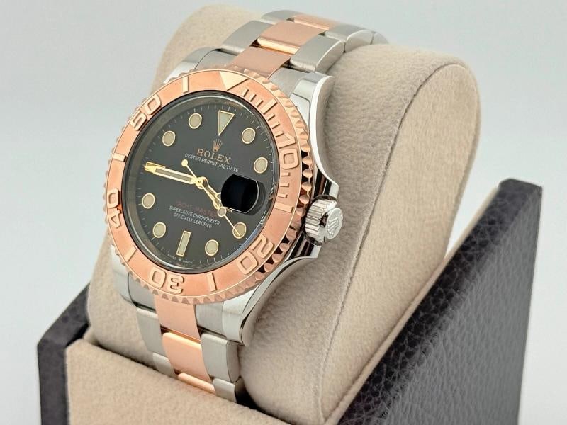 Rolex Yacht Master 126621 40mm Black Dial 18K Rose Gold Steel Box Paper 2020 - 6