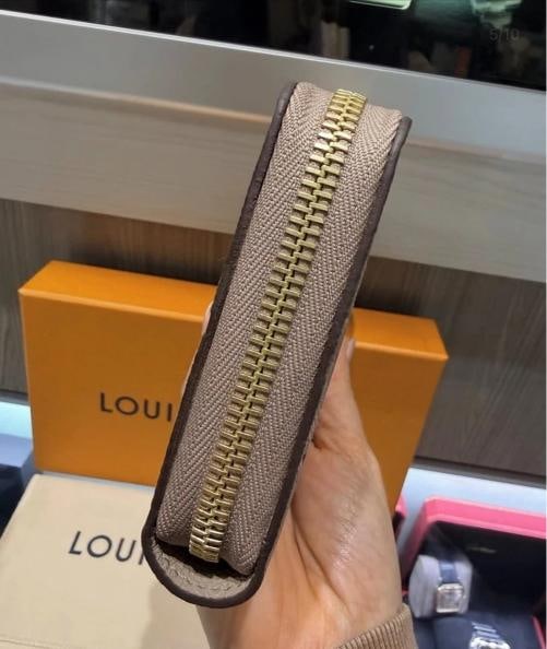 Louis Vuitton Zippy Long Wallet Turtledove Monogram Empreinte (2026) - 5