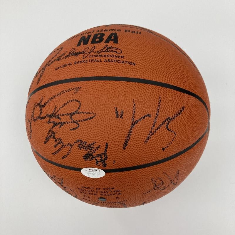 Kobe Bryant Shaq Tim Duncan 2004 All Star Game Team Signed Basketball JSA COA - 16
