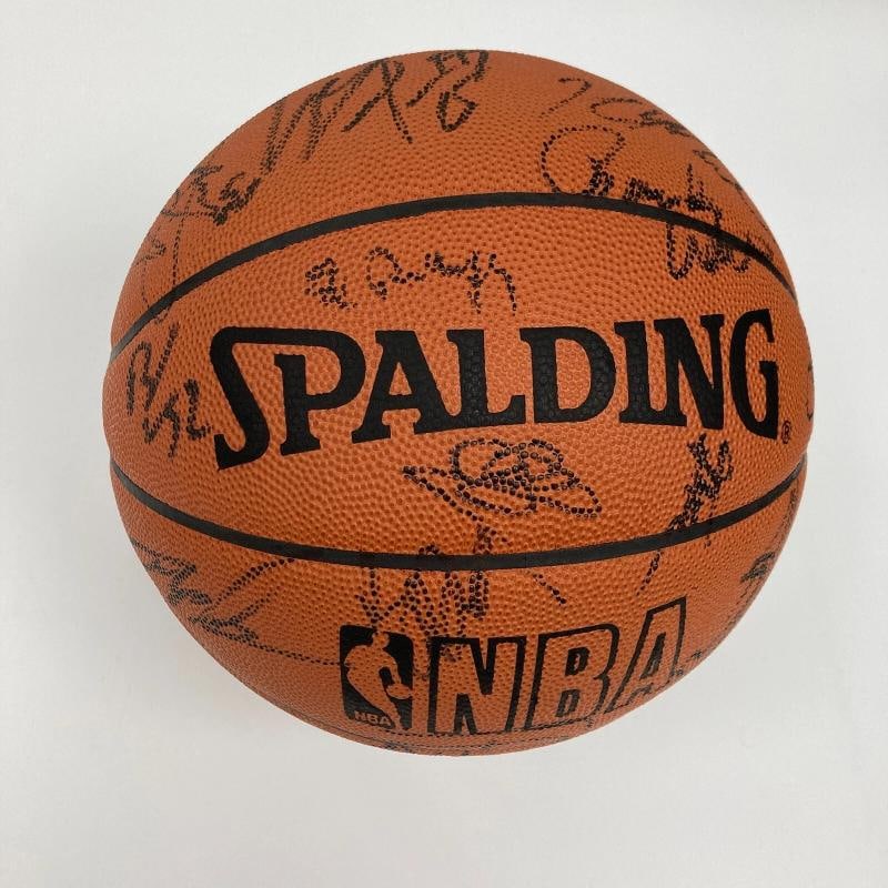 Kobe Bryant Shaq Tim Duncan 2004 All Star Game Team Signed Basketball JSA COA - 8