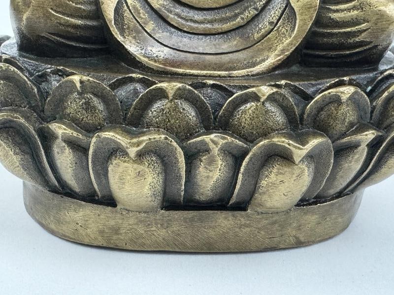 Superb Antique Chinese Bronze Buddhist Guanyin Dhyana Mudra Statue Lotus Seat - 8