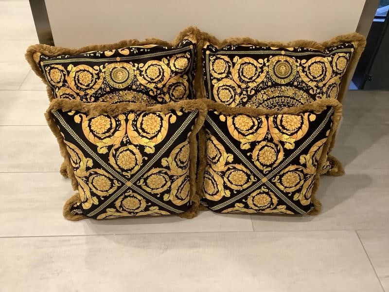 ATELIER VERSACE SET OF 4 CUSTOM MADE BOLD BLACK BAROCCO VELVET SZ 18Ã¢â‚¬& - 11