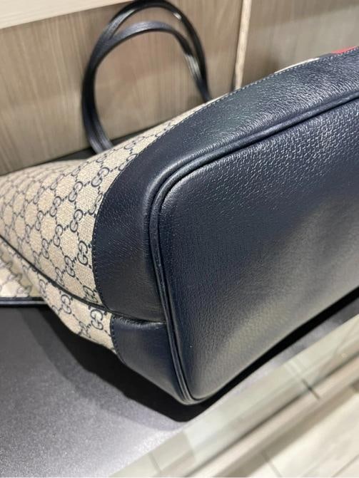 Gucci Navy GG Supreme Tote with Red/Navy Web & Matching Wristlet - 11