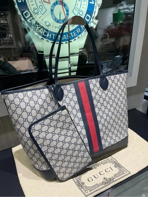 Gucci Navy GG Supreme Tote with Red/Navy Web & Matching Wristlet - 3