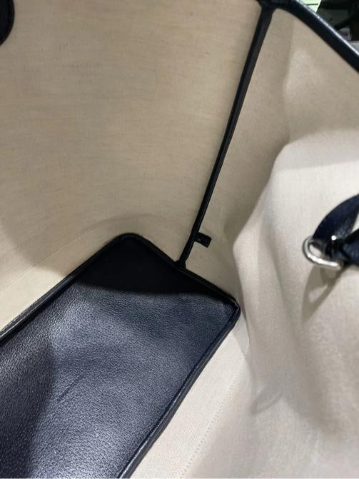 Gucci Navy GG Supreme Tote with Red/Navy Web & Matching Wristlet - 9