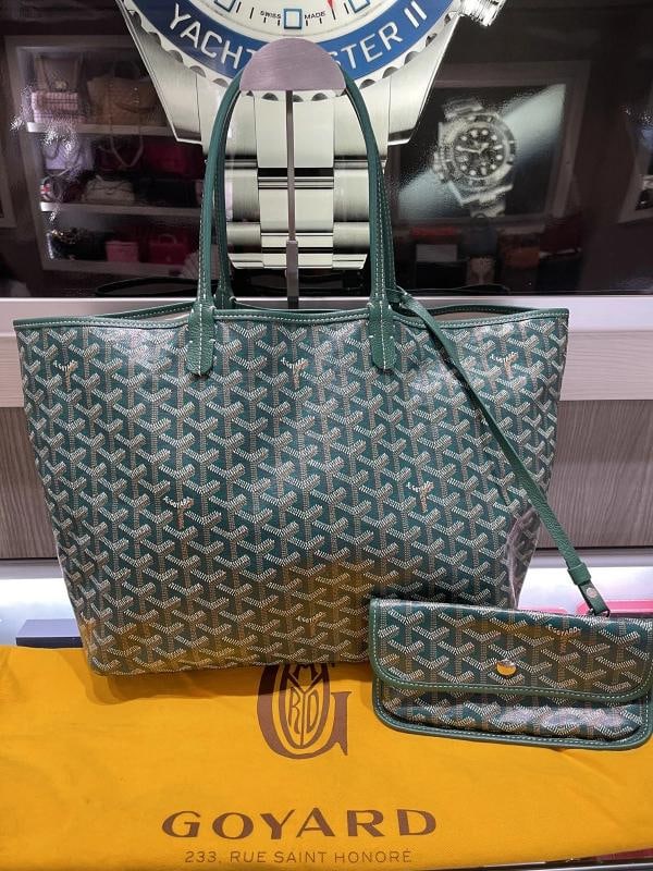 Goyard Green St. Louis Tote MM with Wristlet (2023): Condition: Pre-owned - Good,Brand: Goyard,Department: Women,Hardware Color: Silver,Exterior Color: Green,Style: Tote,Exterior Material: Canvas,Country of Origin: France