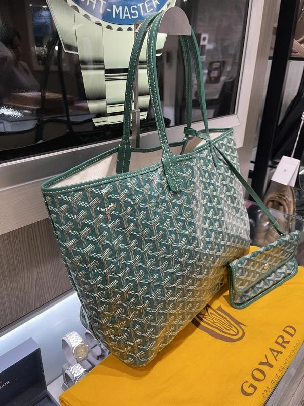 Goyard Green St. Louis Tote MM with Wristlet (2023) - 2