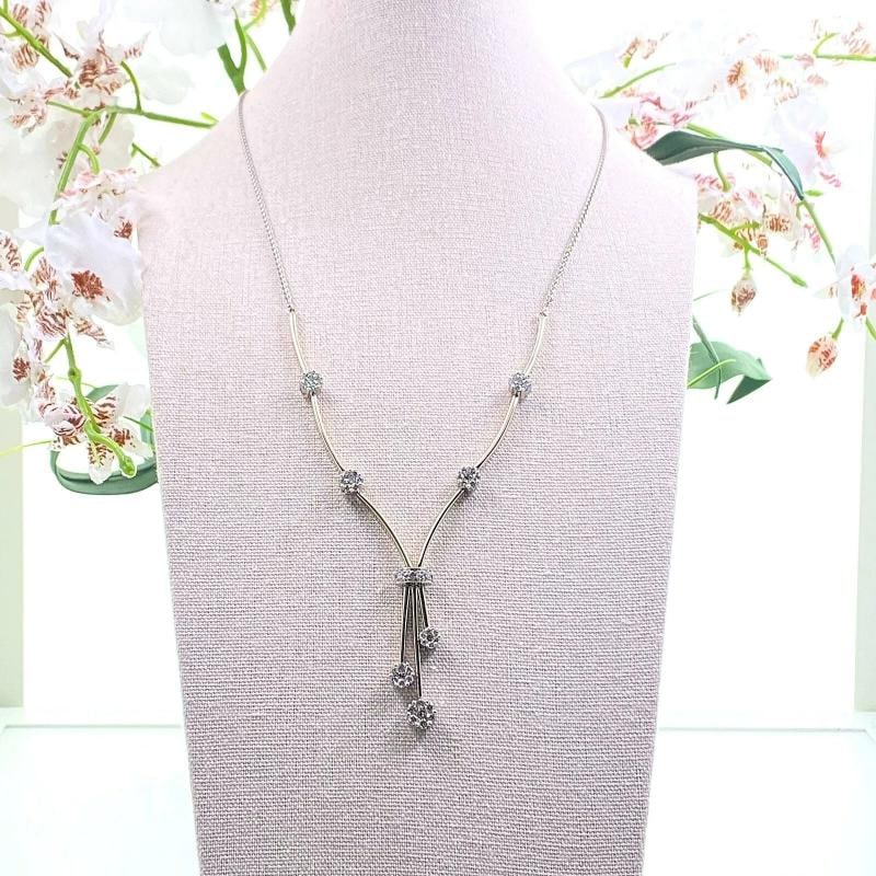 Ladies Round Brilliant Diamond Flower Design Necklace 14kt White Gold - 7