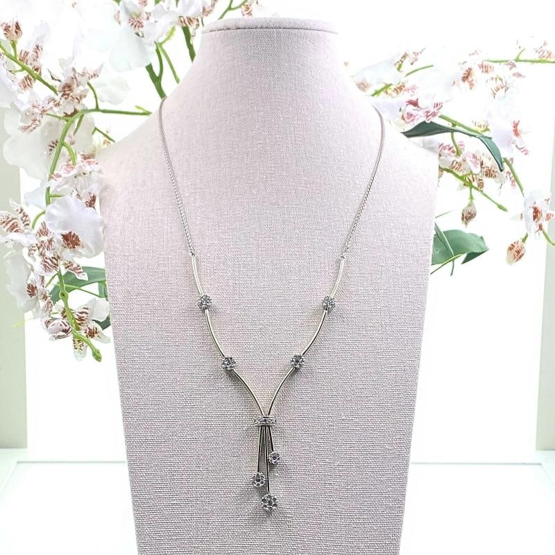 Ladies Round Brilliant Diamond Flower Design Necklace 14kt White Gold - 8