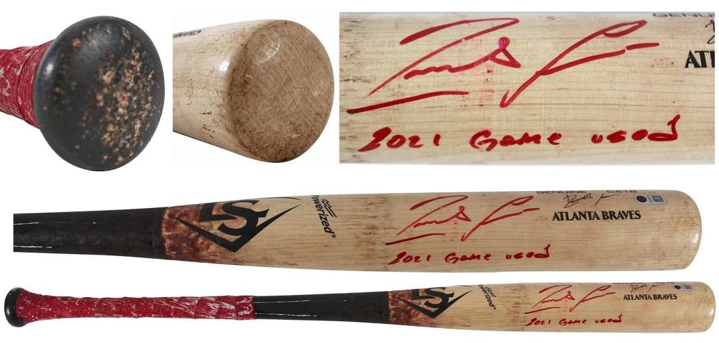 Braves Ronald Acuna Jr. "2021 Game Used" Signed Game Used Bat MLB & PSA (1 of 10)
