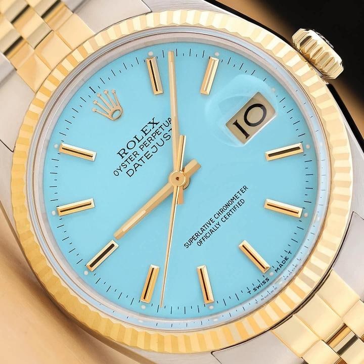 ROLEX MENS DATEJUST 16013 AQUA BLUE DIAL 18K YELLOW GOLD STAINLESS STEEL WATCH: Condition: Pre-owned - Excellent,Brand: Rolex,Department: Men's,Dial: Rolex Stick Dial Ref.,Bezel: Rolex 18K Yellow Gold Fluted Bezel,Features: Acrylic Crystal, Chronometer, Screwdown Crown, Swiss