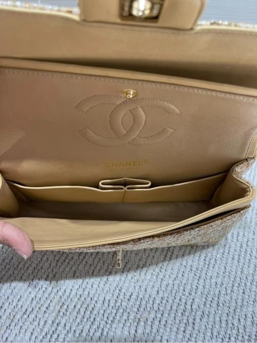 Chanel Vintage Tweed Gold Medium Classic Double Flap w/ GHW - 16