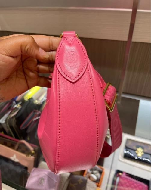Louis Vuitton Bubblegram Over The Moon Shoulder Bag in Dragon Fruit - 15