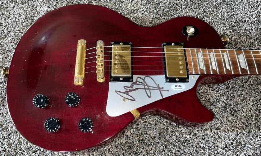 Jimmy Page Signed 1997 Gibson Les Paul Studio Electric Guitar (PSA LOA) - 4