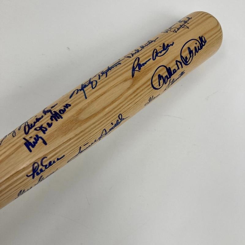 1980 Philadelphia Phillies World Series Champs Team Signed Bat 31 Sigs (PSA LOA) - 6