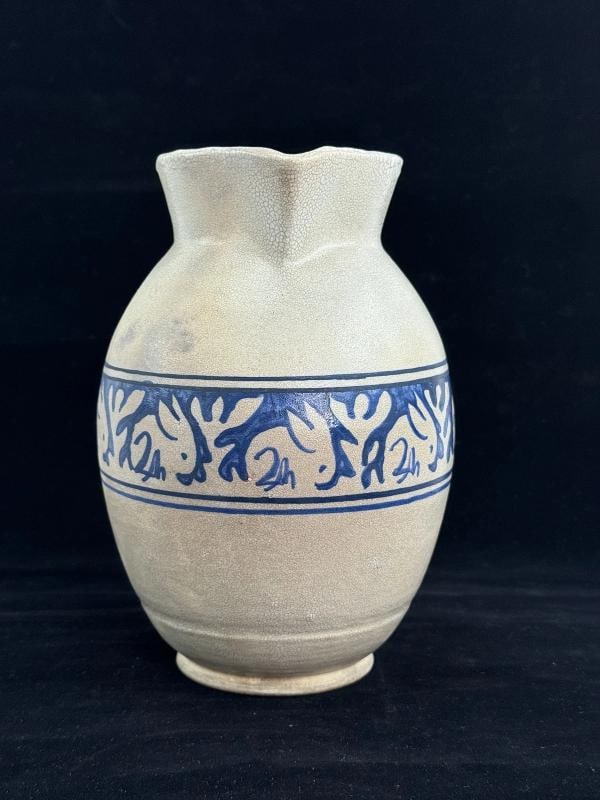 Early 1900s Dedham Pottery Blue Rabbit Large 72fl oz Water Pitcher 8.75" - 2