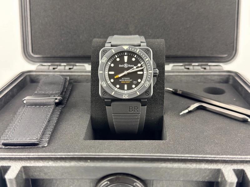 Bell & Ross BR 03-92 Diver 42mm Black Ceramic Black Dial Rubber Strap Box: Condition: Pre-owned - Excellent,Bezel Color: Black,Movement: Mechanical (Automatic),Closure: Buckle,Band/Strap: Two-Piece Strap,Reference Number: BR03-92-DIV-C-01501, BR-03-92, BR-03,Brand: Bell &