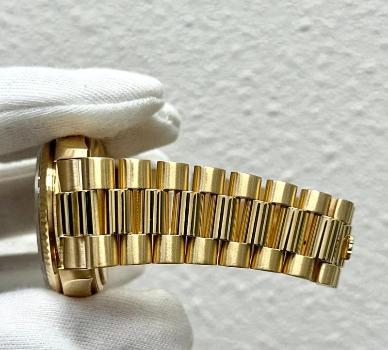 Rolex Day Date President 18038 36mm Champagne Dial 18K Yellow Gold - 5