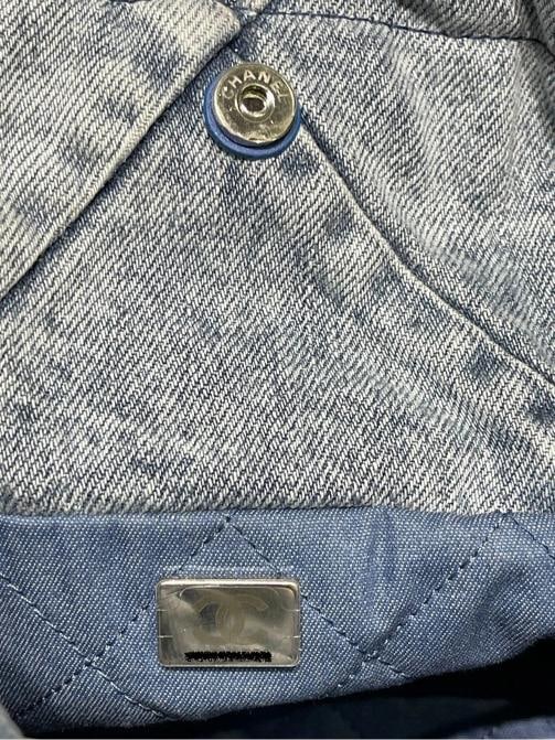 Chanel Denim Quilted Small Chanel 22 in Blue Denim (2023) - 9