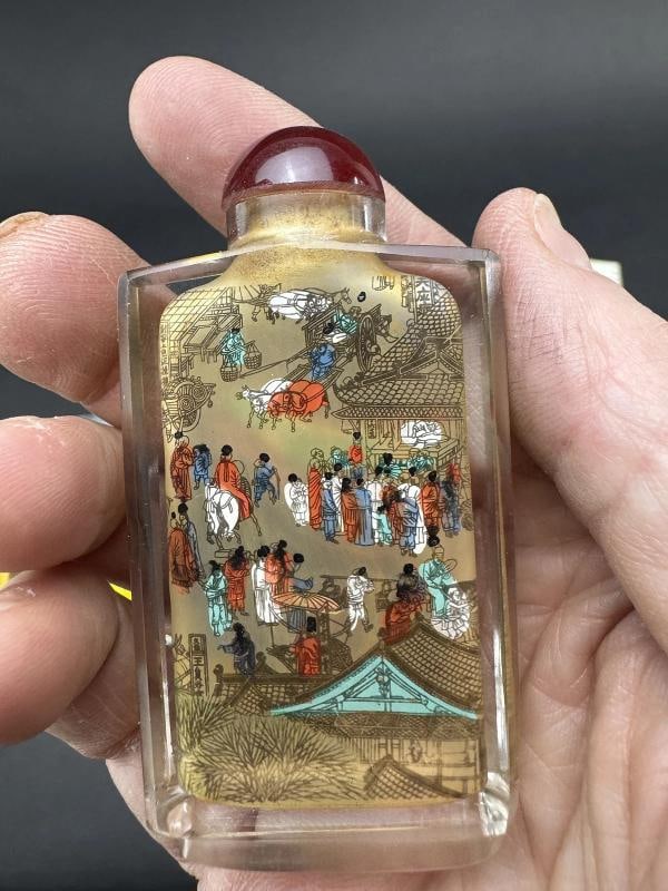 Superb Set 6 Chinese Reverse Painted Hand Painted Snuff Bottles in Fitted Case - 6