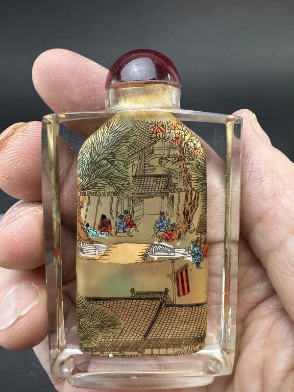 Superb Set 6 Chinese Reverse Painted Hand Painted Snuff Bottles in Fitted Case - 7