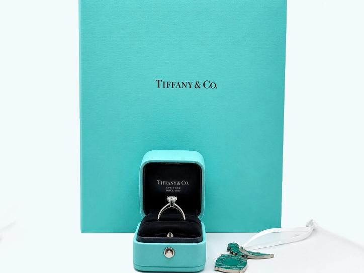 Tiffany & Co. Round Diamond 1.13 cts I VS1 Engagement Ring Plat Certificates - 2