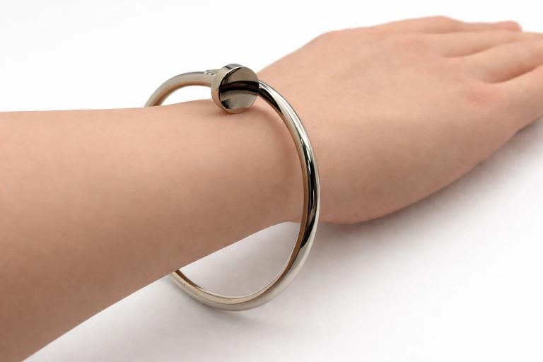Cartier JUSTE UN CLOU 18k White Gold Classic Model COA & Box Size 18 - 8