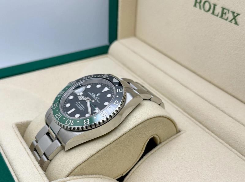 2026 Rolex GMT Master II Sprite 126720VTNR Black and Green Bezel Steel Box Paper - 5