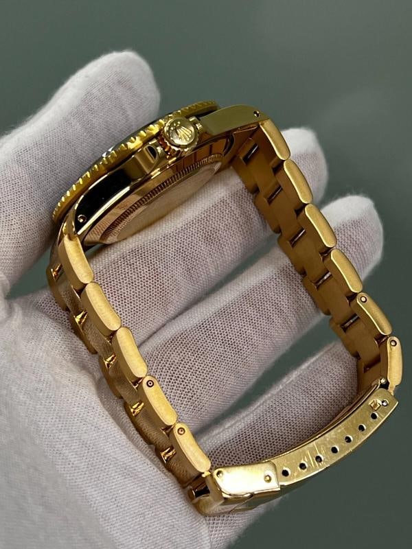 Vintage Rolex Submariner 16808 NICE PATINA Blue Dial 18K Yellow Gold Box - 4