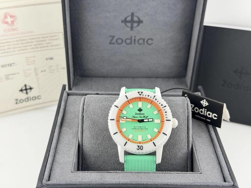 Zodiac Super Sea Wolf ZO9592 41mm Green Dial White Ceramic Box Booklet - 2