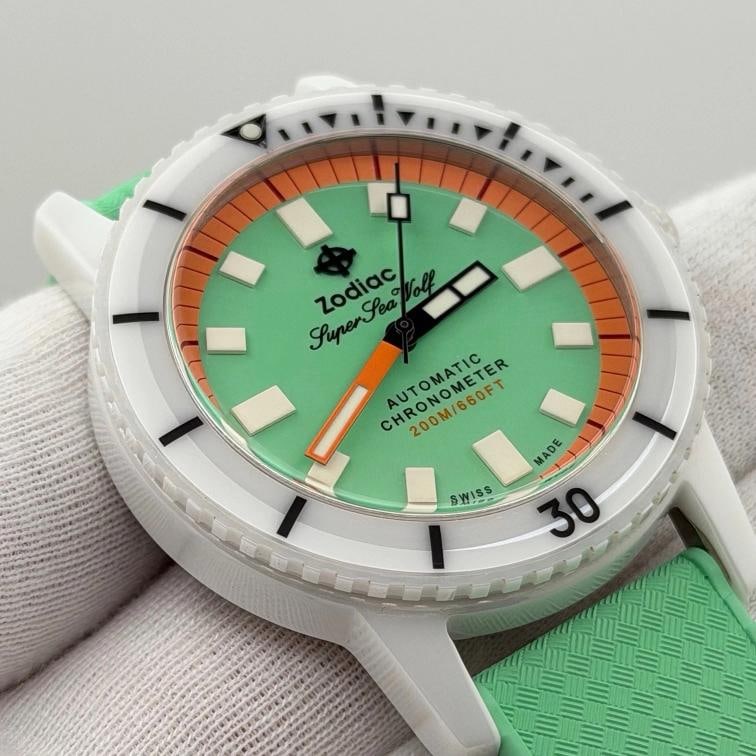 Zodiac Super Sea Wolf ZO9592 41mm Green Dial White Ceramic Box Booklet - 4