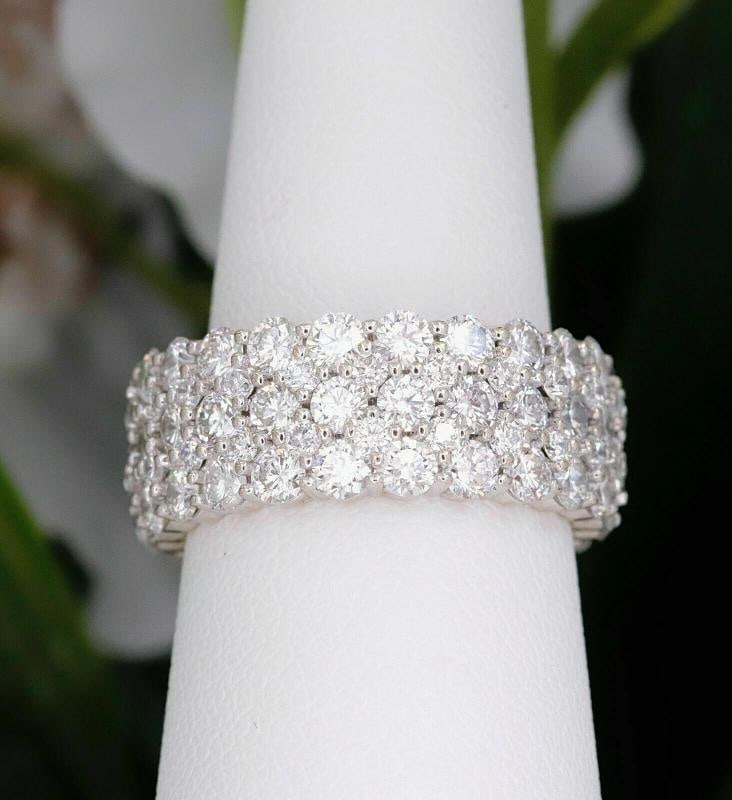 Gorgeous Five Row Round Diamond 18K Eternity Band Ring Size 6.5 - 10