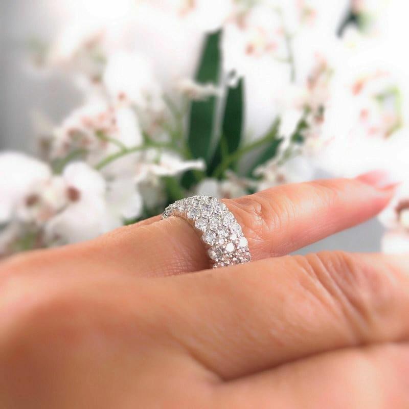 Gorgeous Five Row Round Diamond 18K Eternity Band Ring Size 6.5 - 11