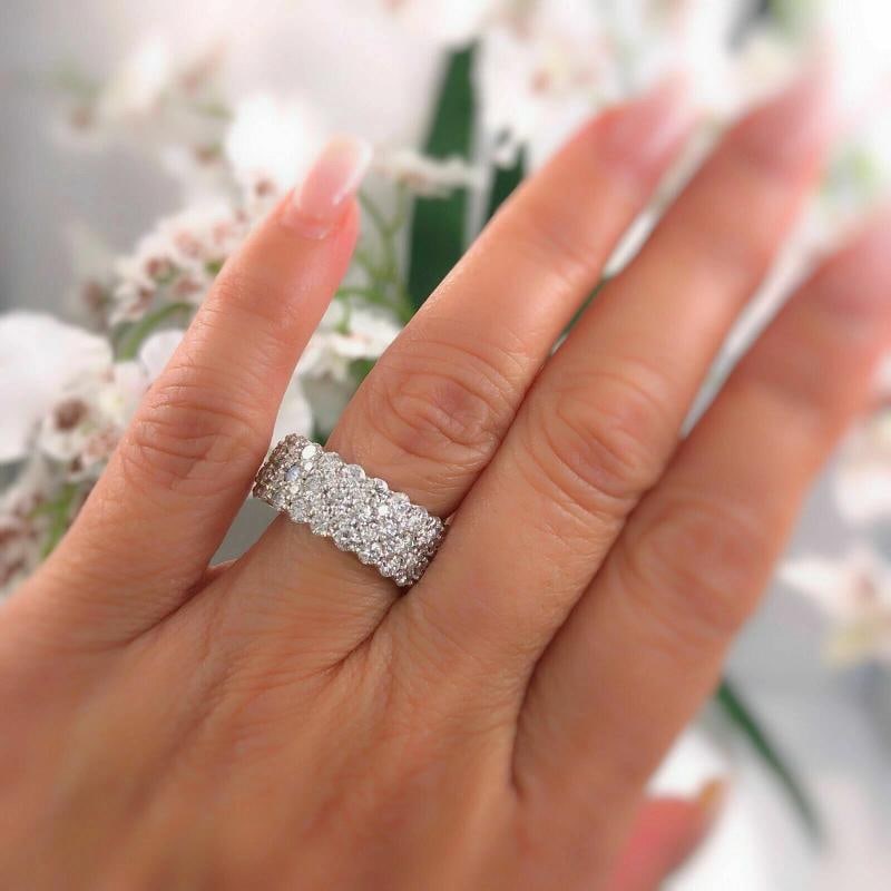 Gorgeous Five Row Round Diamond 18K Eternity Band Ring Size 6.5 - 2